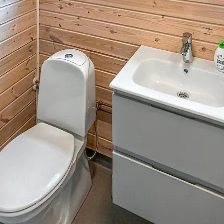 Pet Friendly In With View